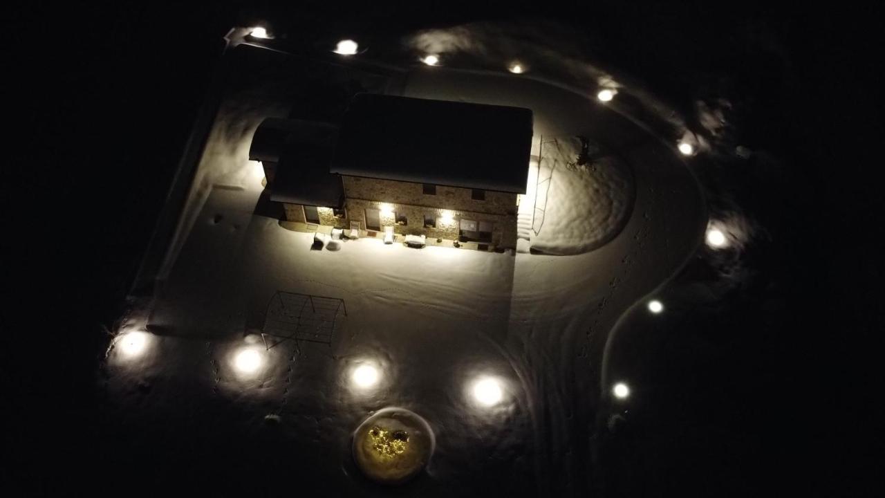Ca' Del Passero B&B Vigoleno Bagian luar foto