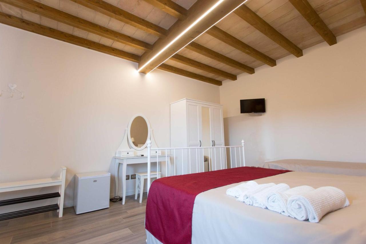 Ca' Del Passero B&B Vigoleno Bagian luar foto
